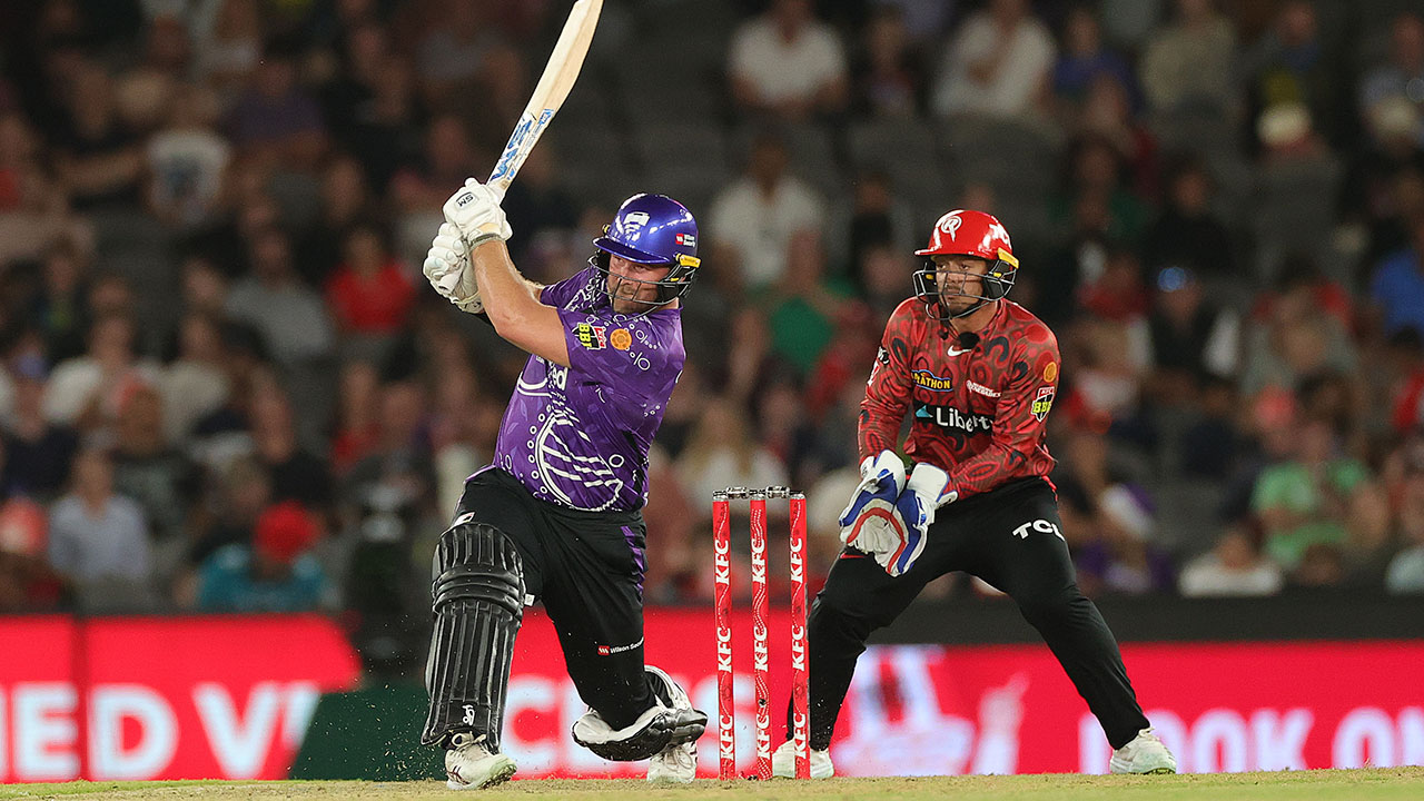 Hurricanes stay alive, condemn Renegades to more pain