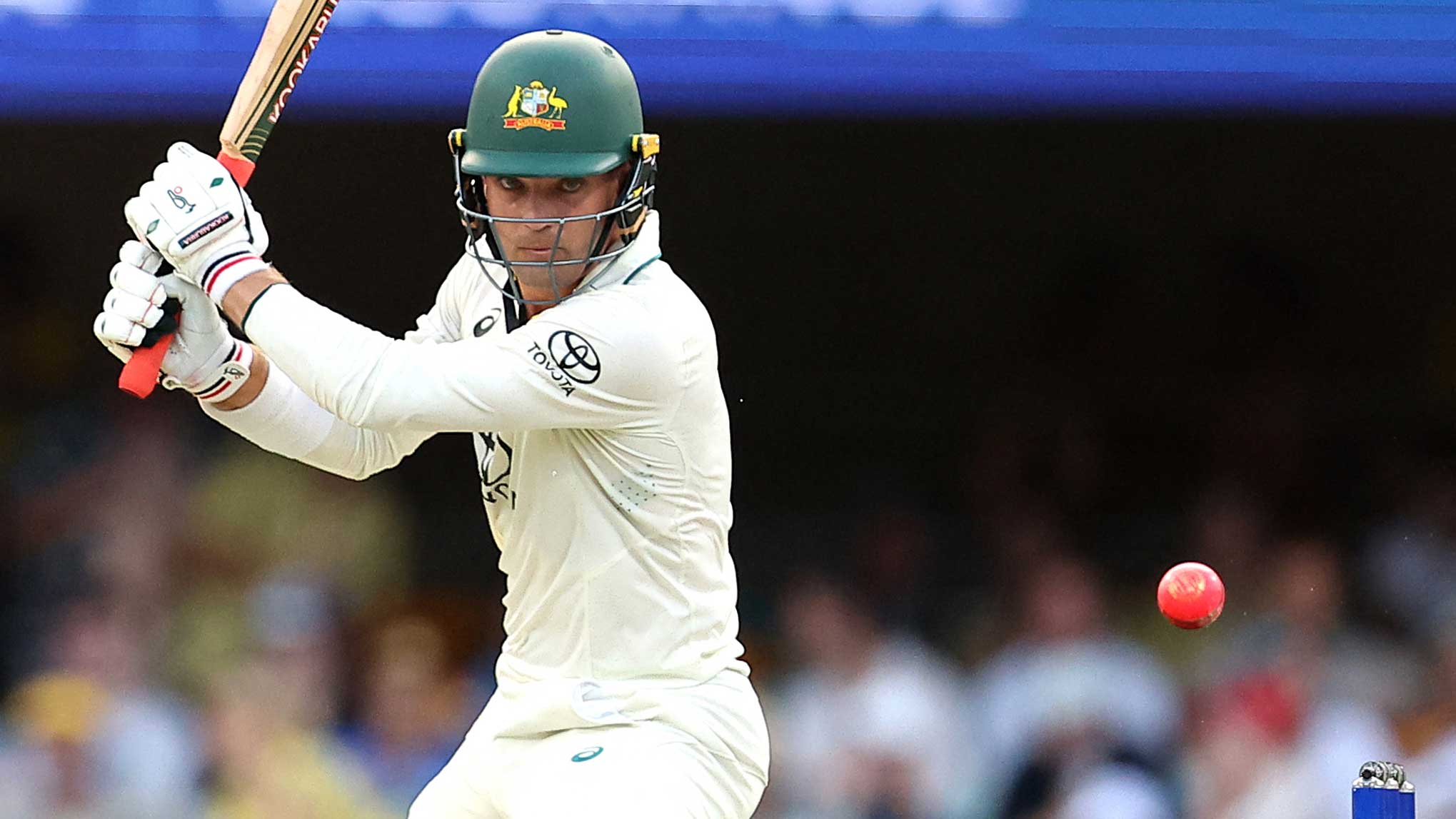 Live: Cricket Drama! Brevis' 125 Leaves Aussies In A Tight Spot (219)! - v8ke1io