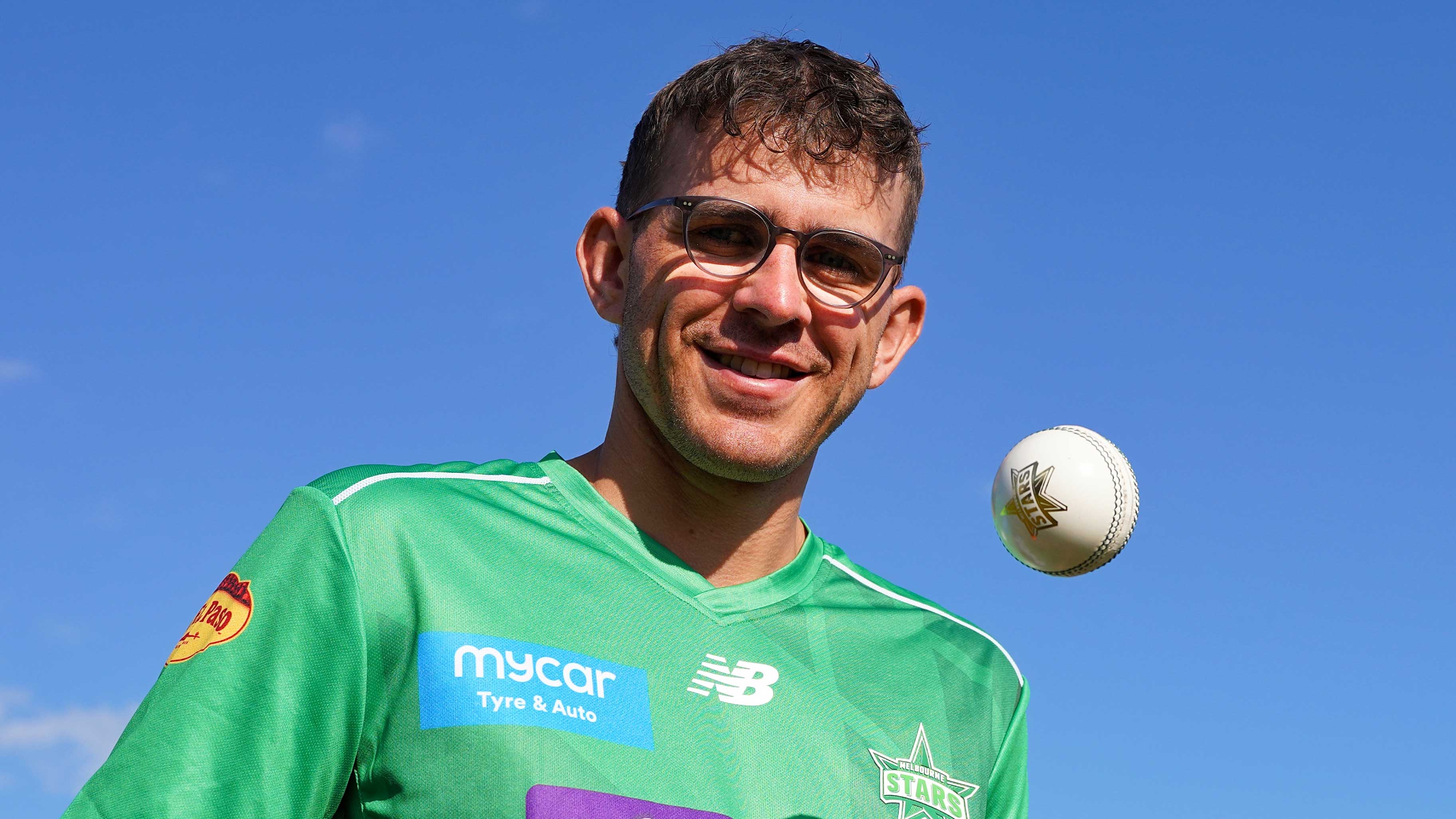 Stars strengthen spin stocks as Test bowler returns home