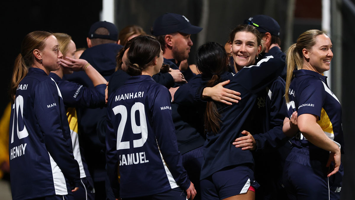 Vics snap winless streak in a thriller after Sutherland ton