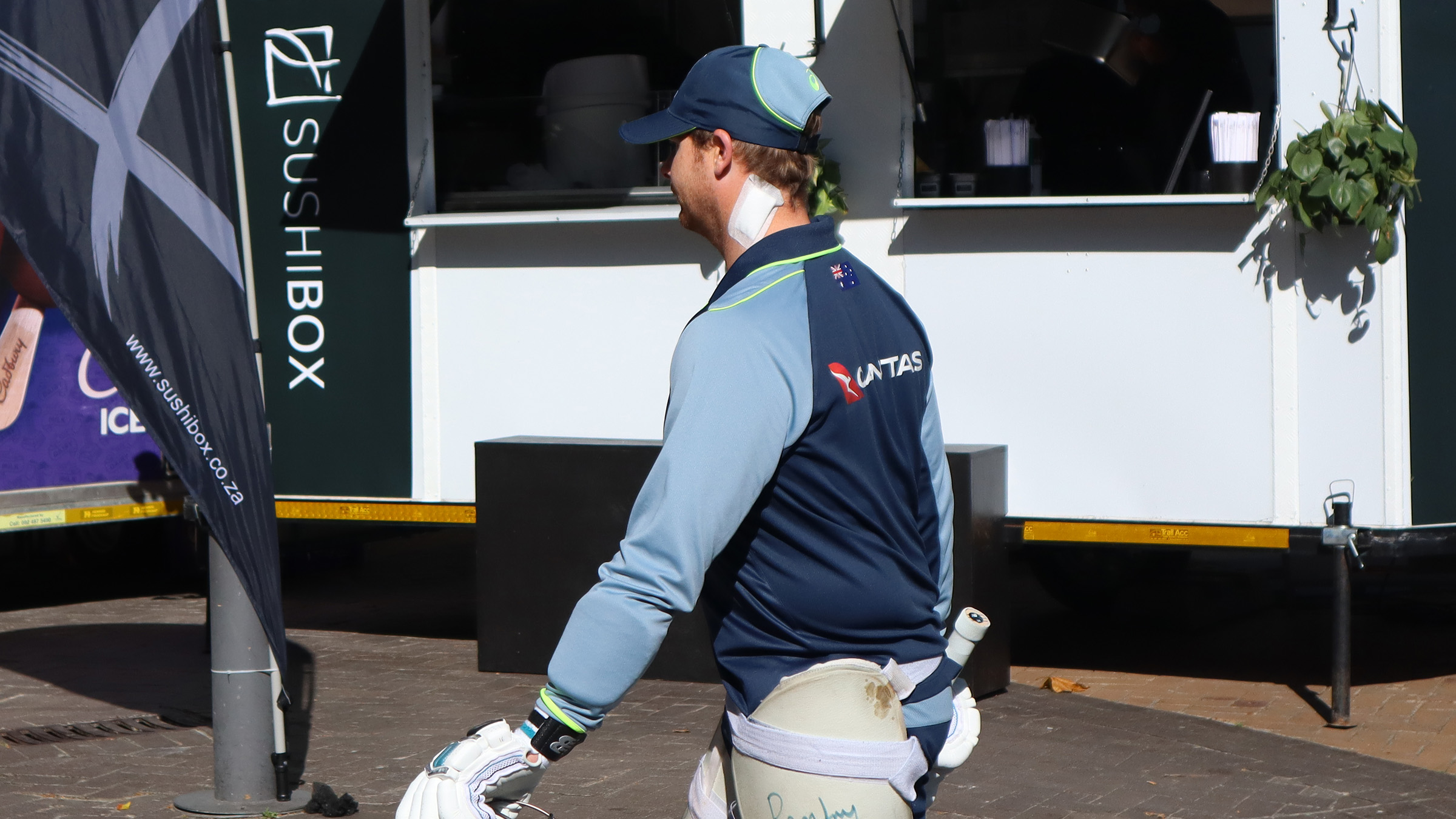 LIVE BLOG: Smith hits the nets ahead of Cape Town decider