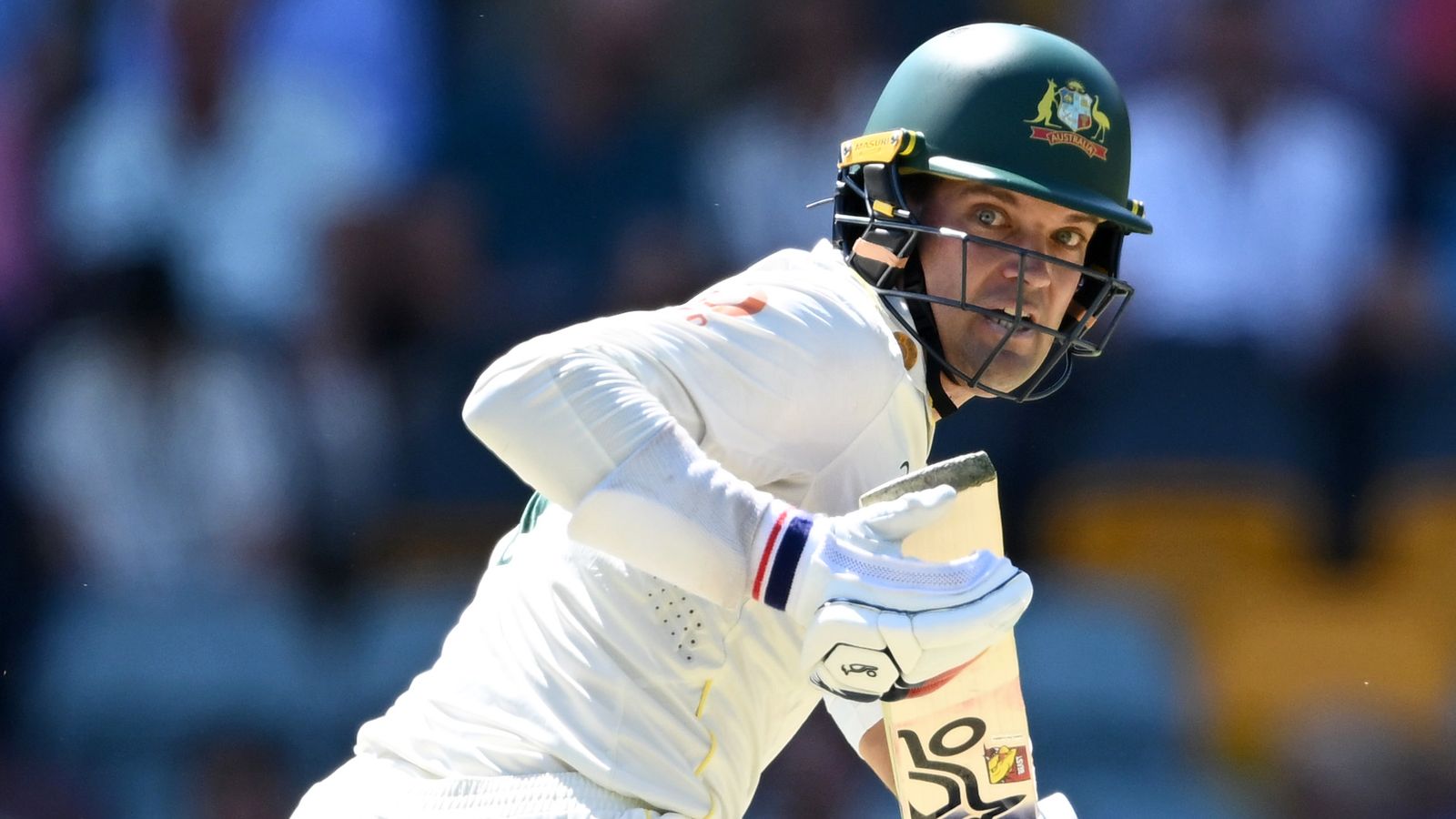 Image for As it happened: Carey rides his luck in crucial rearguard stand