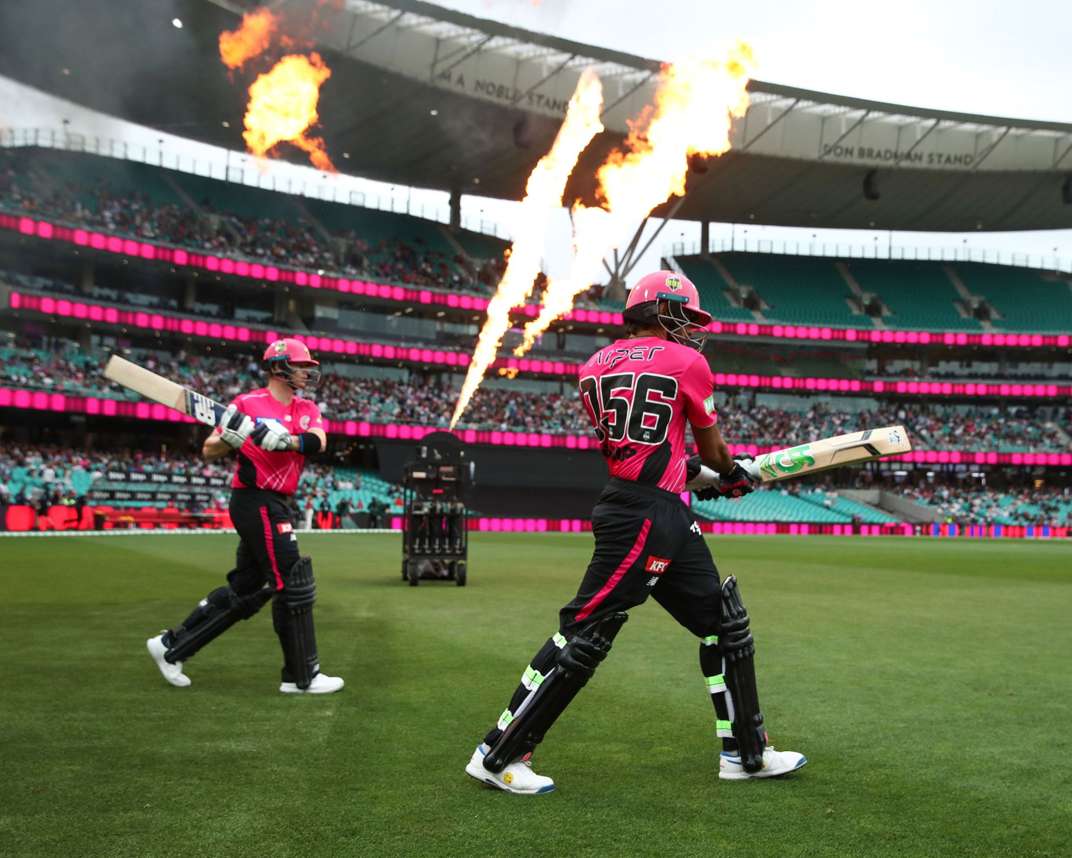 Babar walks out to bat with Steve Smith at the SCG // Getty