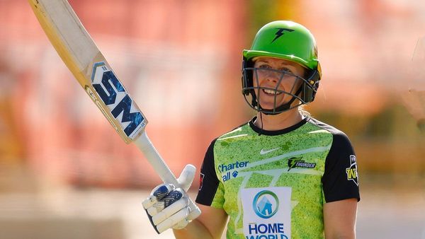 Former England captain back in lime green for WBBL|12